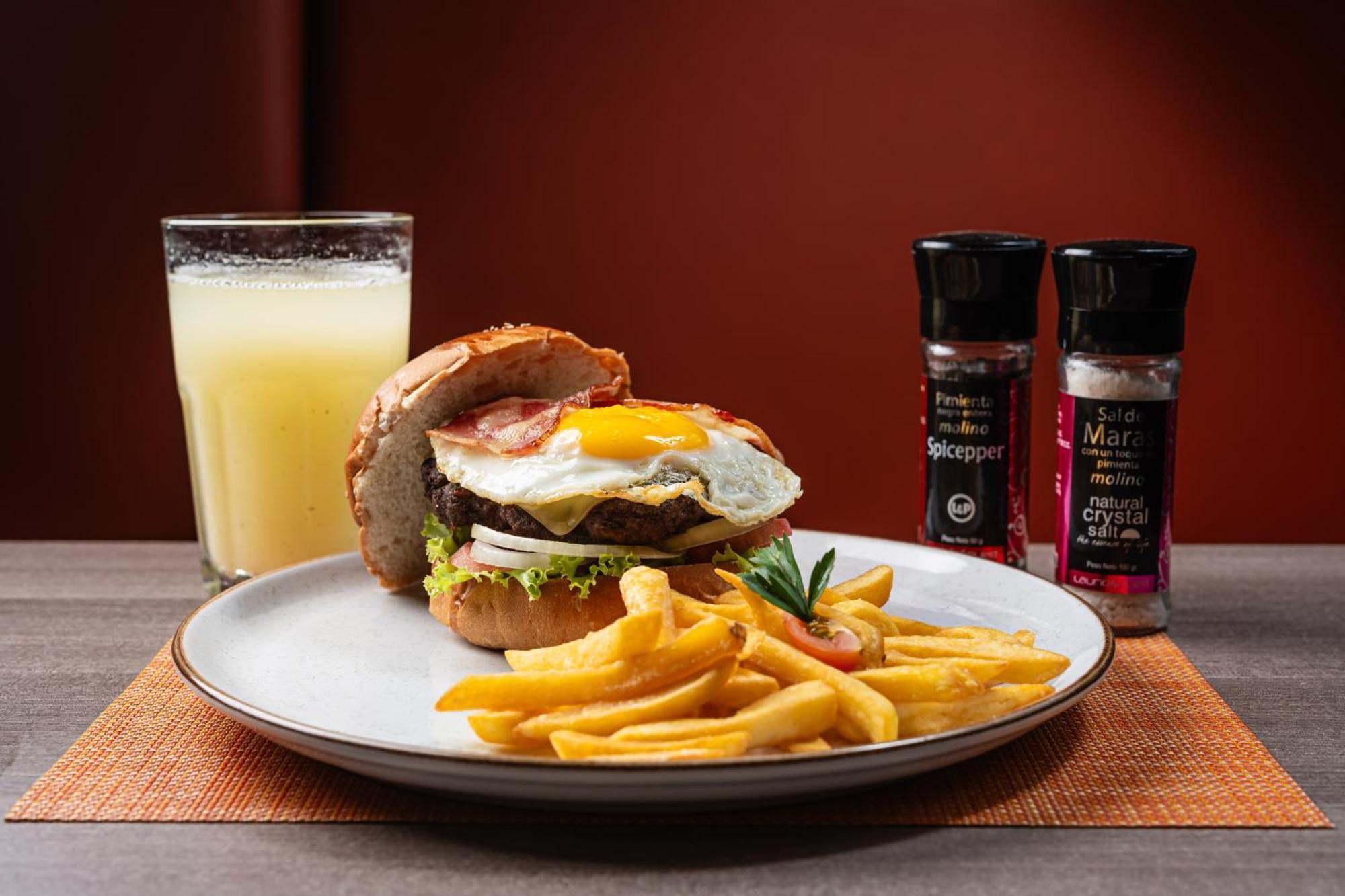 Casa Andina Standard Trujillo Plaza酒店 外观 照片