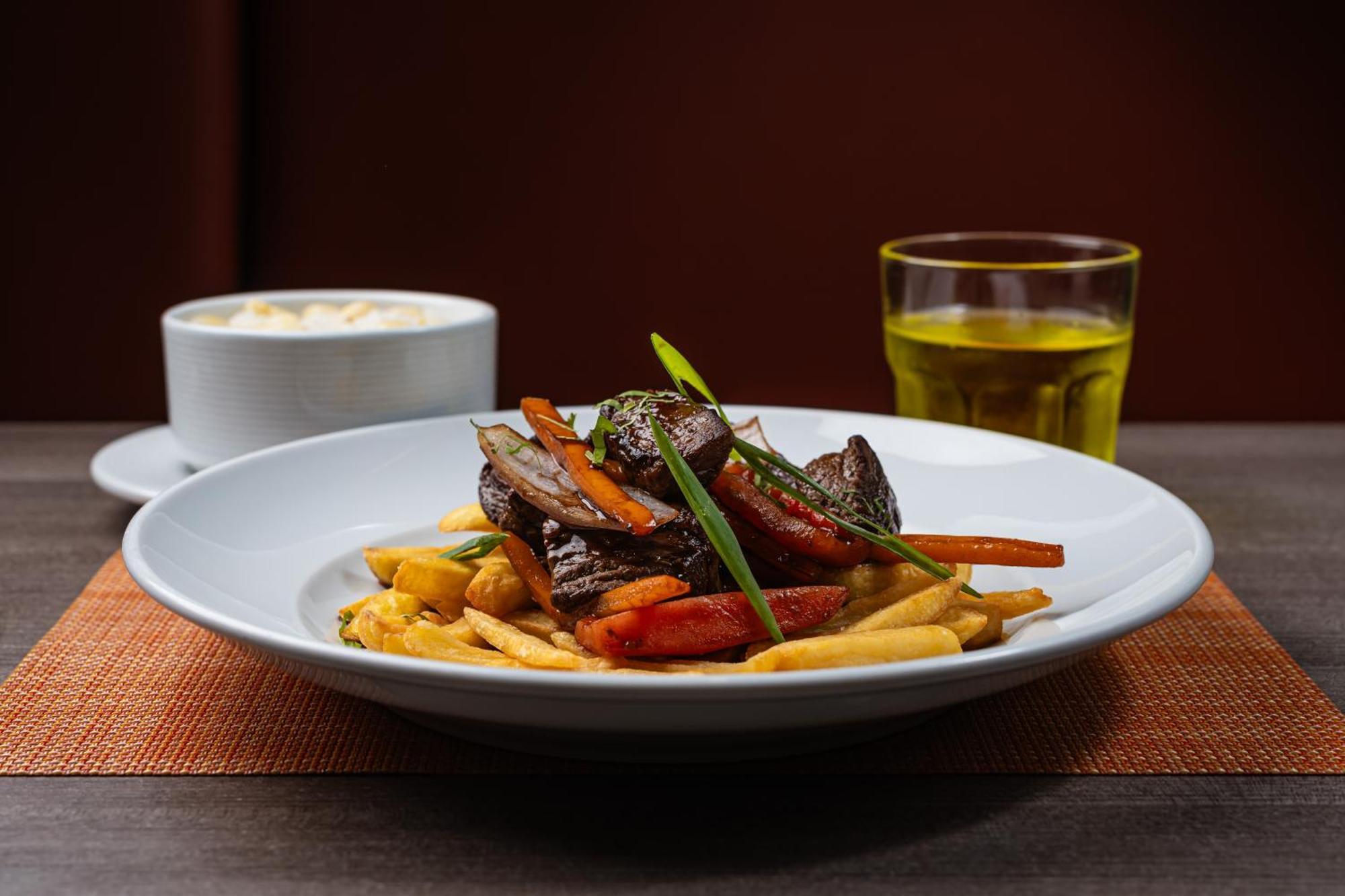 Casa Andina Standard Trujillo Plaza酒店 外观 照片