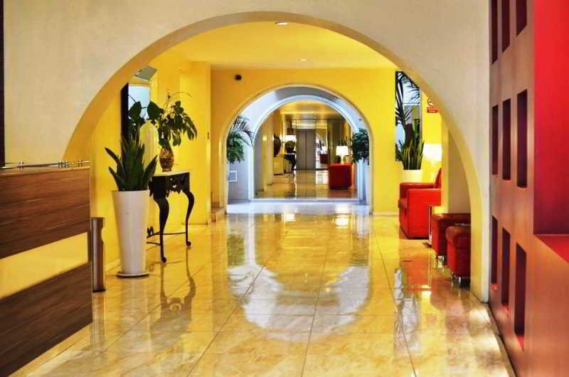 Casa Andina Standard Trujillo Plaza酒店 外观 照片