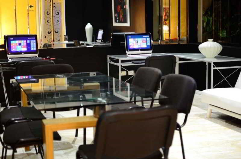 Casa Andina Standard Trujillo Plaza酒店 外观 照片